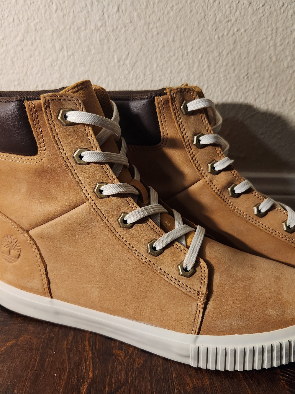 Timberland - Tan Nubuck